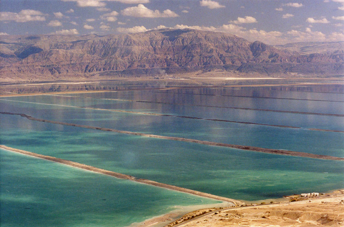 البحر الميت في الاردن