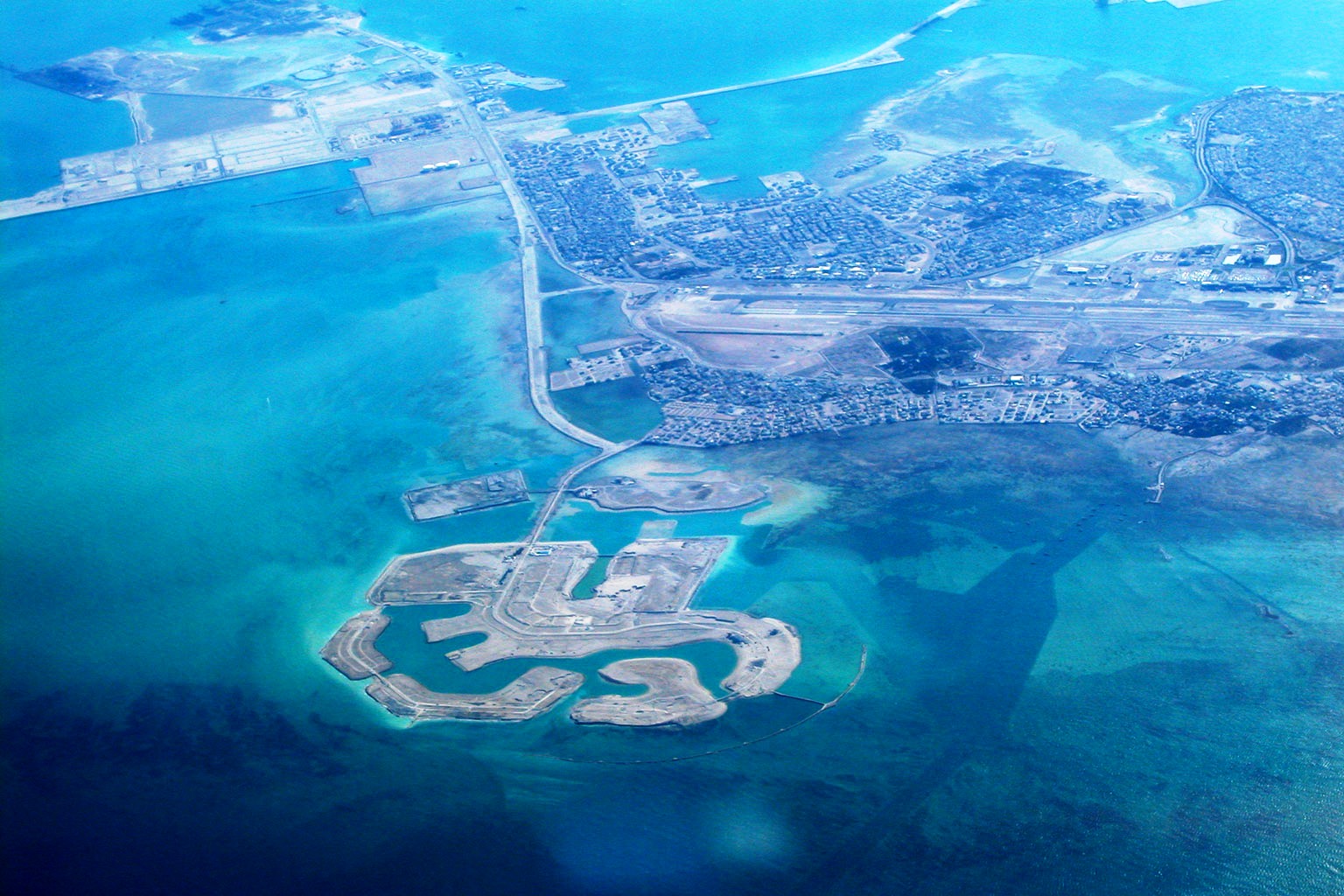 جزر أمواج في البحرين