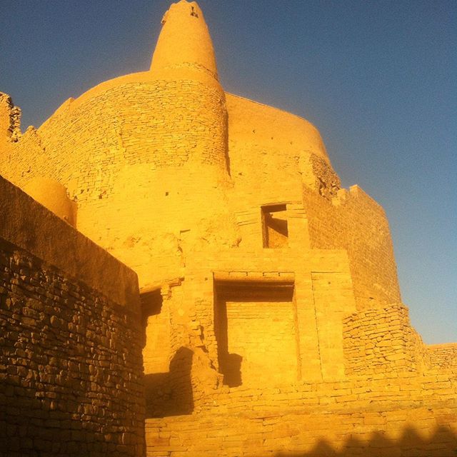 جولة في ثنايا قلعة مارد الأثرية في منطقة الجوف