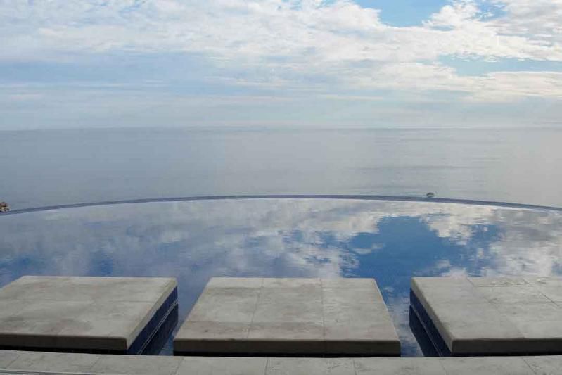 اكبر واجمل حمامات سباحة فى العالم بالصور