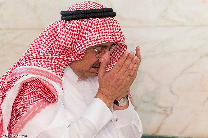 خادم الحرمين يوجه بتسخير كافة الإمكانات لاستكمال مشروعات تطوير البيت الحرام